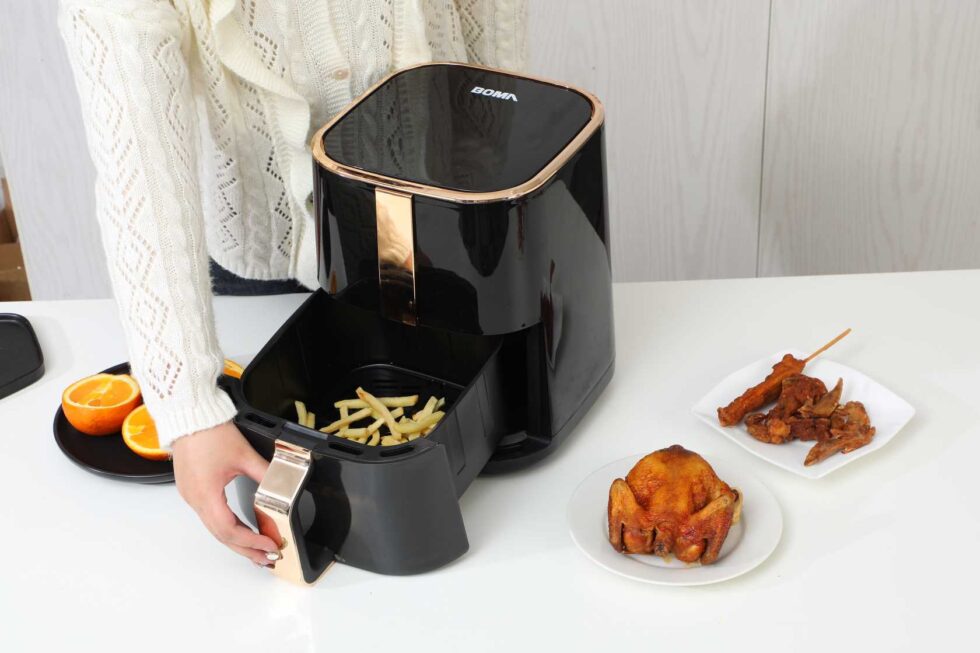 Freidora de aire 5L-1400W BOMA BM-068B