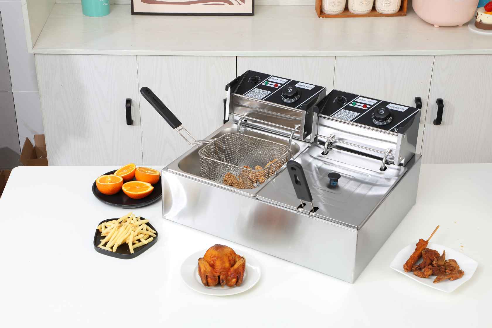 Freidora de Aceite Doble de 12L-2500W BOMA BM-82